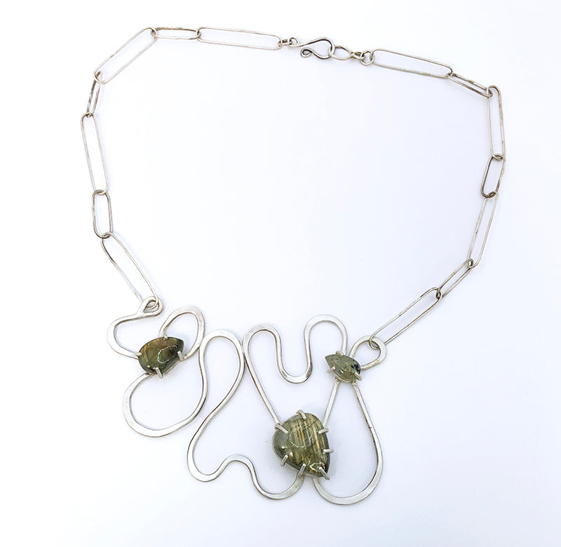 Niemeyer Curves Necklace in Sterling and Labradorite