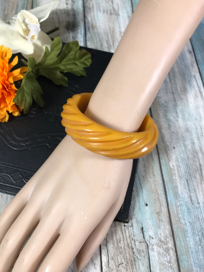 Chunky Yellow Diagonal Carved Bangle Bracelet