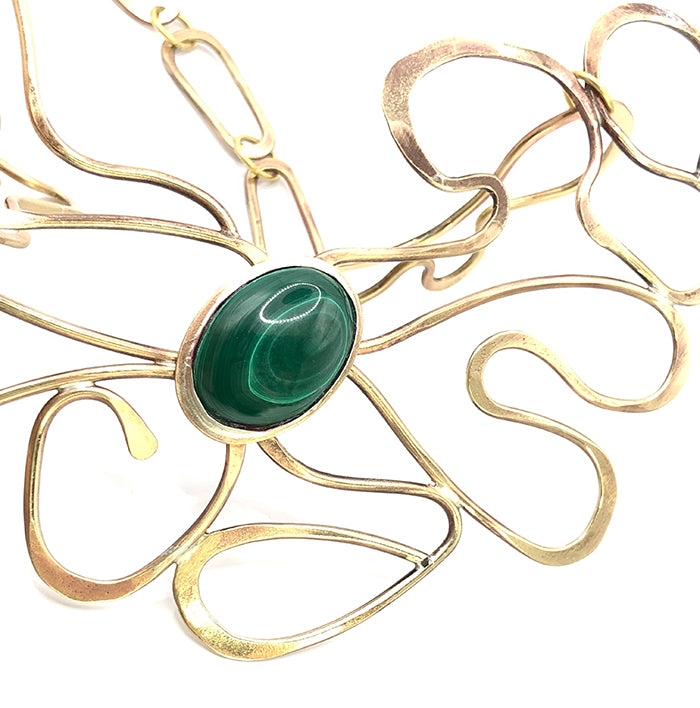 Niemeyer Curves Necklace in Brass and Malachite