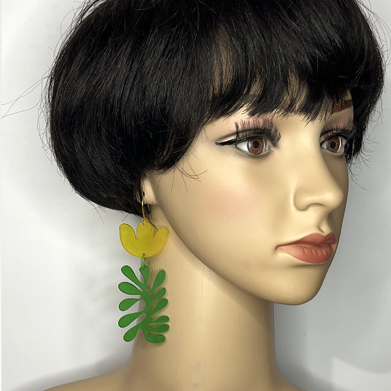 Mellow Yellow Flower Earrings