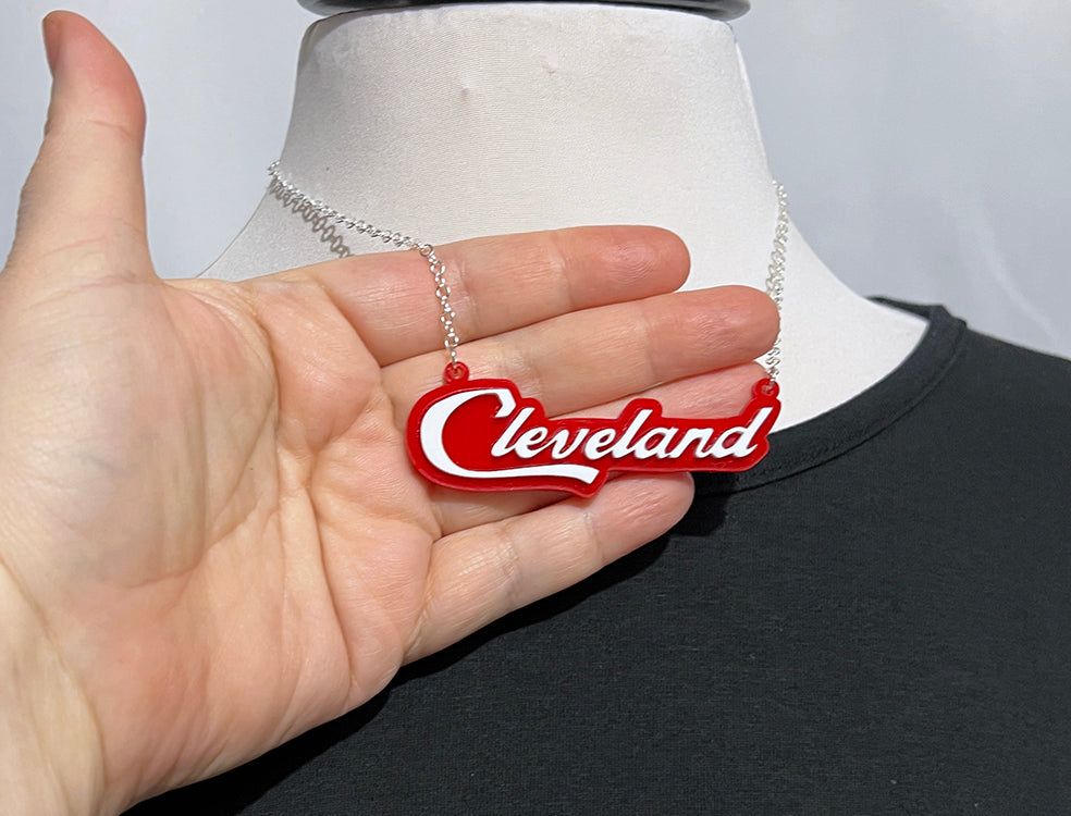Cleveland Necklace in Red and White